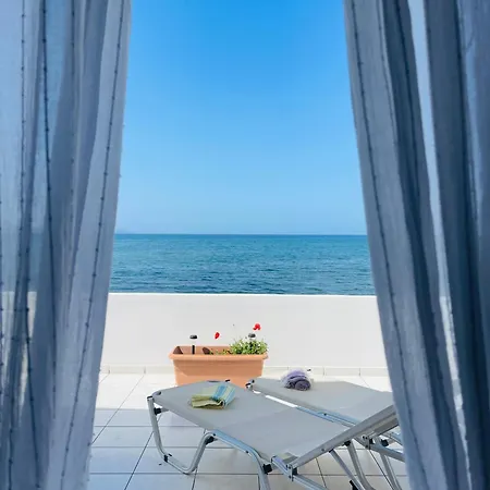 Waves House *