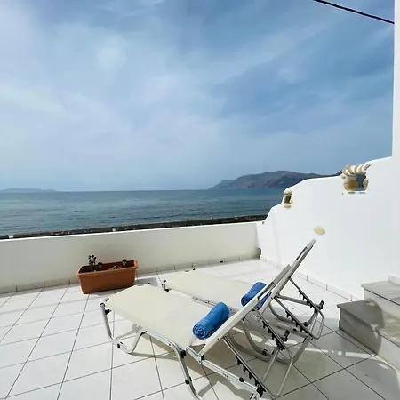 Waves House Holiday home *